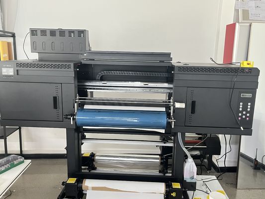 24 ιντσών πλάτος 3 κεφαλής I3200 UV εκτυπωτής για ρολό με ρολό μεταφοράς αυτοκόλλητα εκτύπωσης